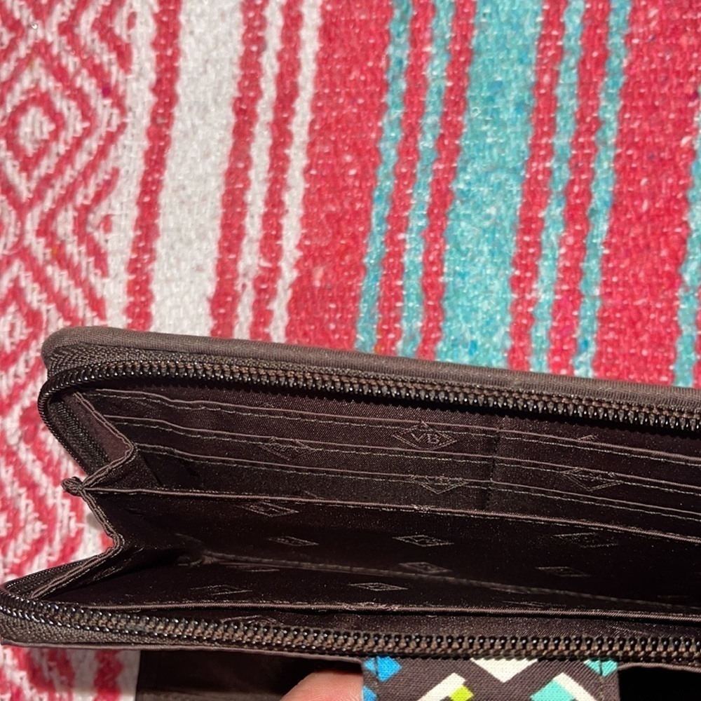 Vera Bradley Bifold Wallet Rain Forest pattern hardly used like new - Picture 8 of 10